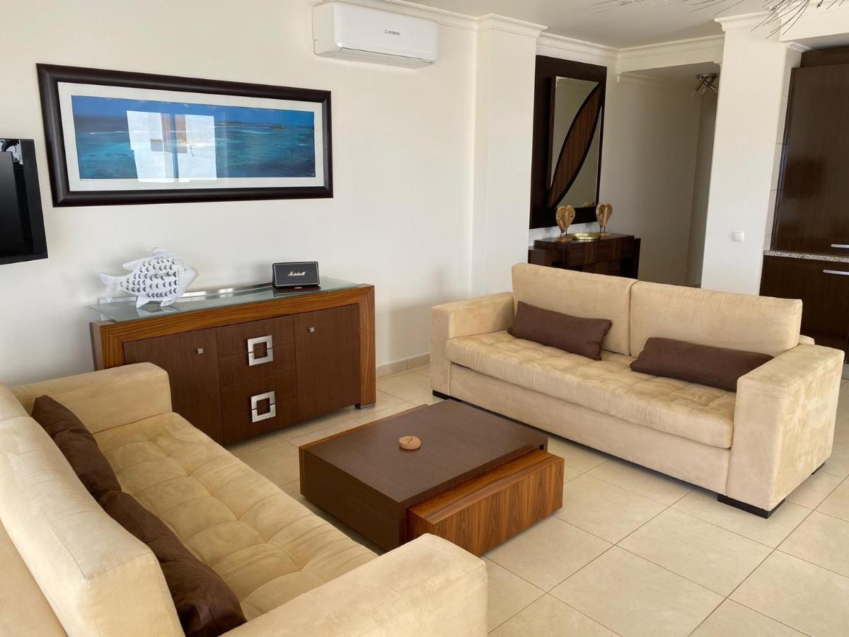 Luna - Airco - Sea View - First Line - Own Parking Armacao de Pera Luaran gambar